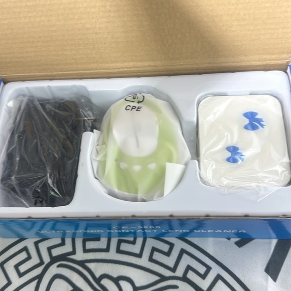 Professional Ultrasonic Contact  Lens Cleaning Machine - Picture 3 of 3